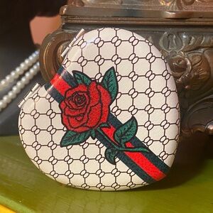 Designer Heart-Shaped Rose Compact - Red and Green 3x3